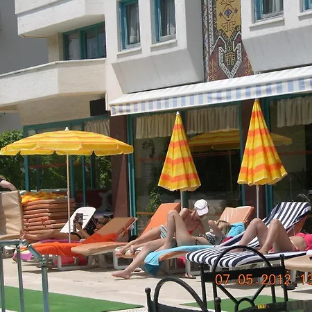 Apart Otel Lila