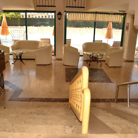 Lila Apart Otel 2*